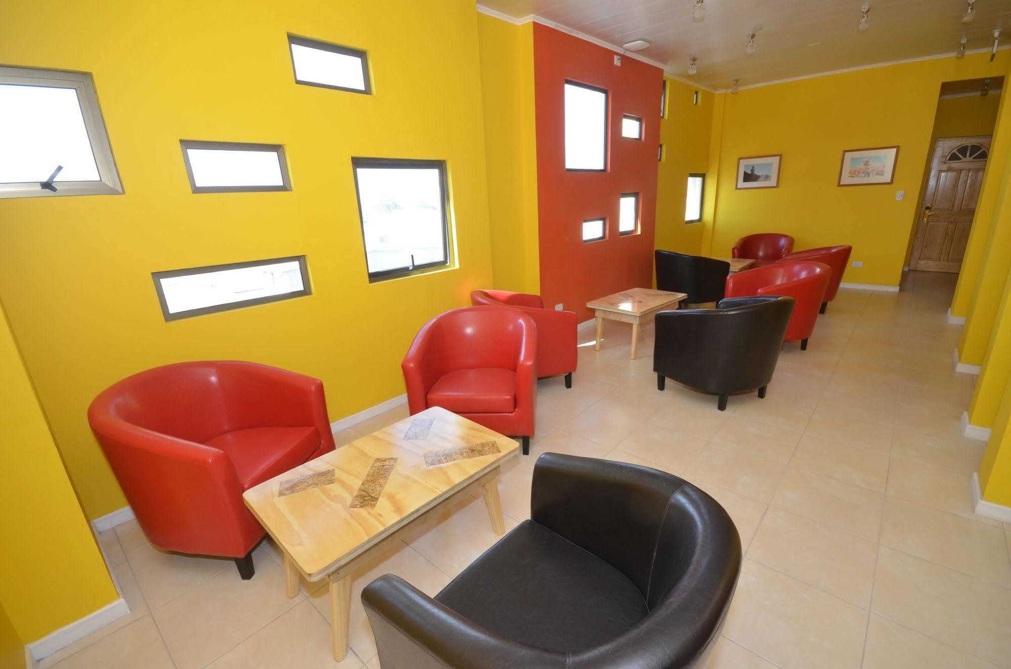 Ayelen Express Hotel Calama Exterior photo
