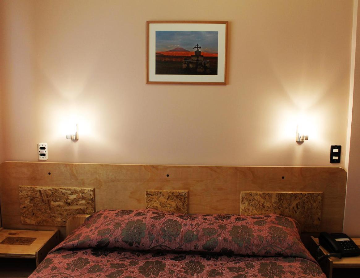 Ayelen Express Hotel Calama Exterior photo